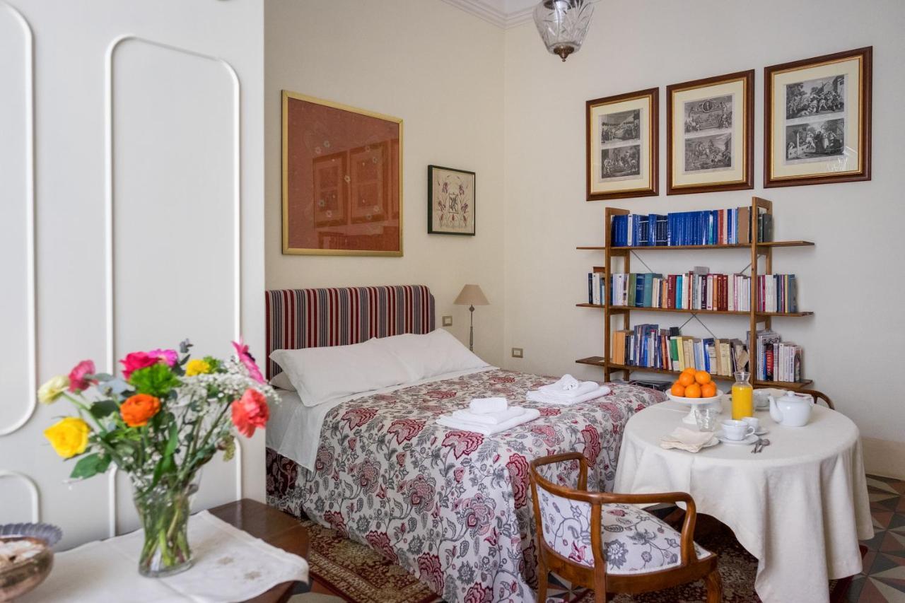 Palazzo Bernardini Suites Lecce Exterior foto