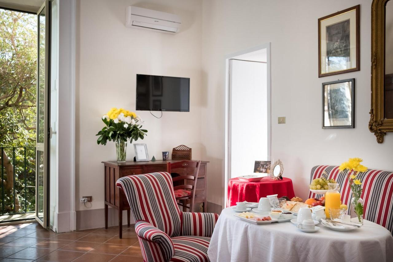 Palazzo Bernardini Suites Lecce Exterior foto