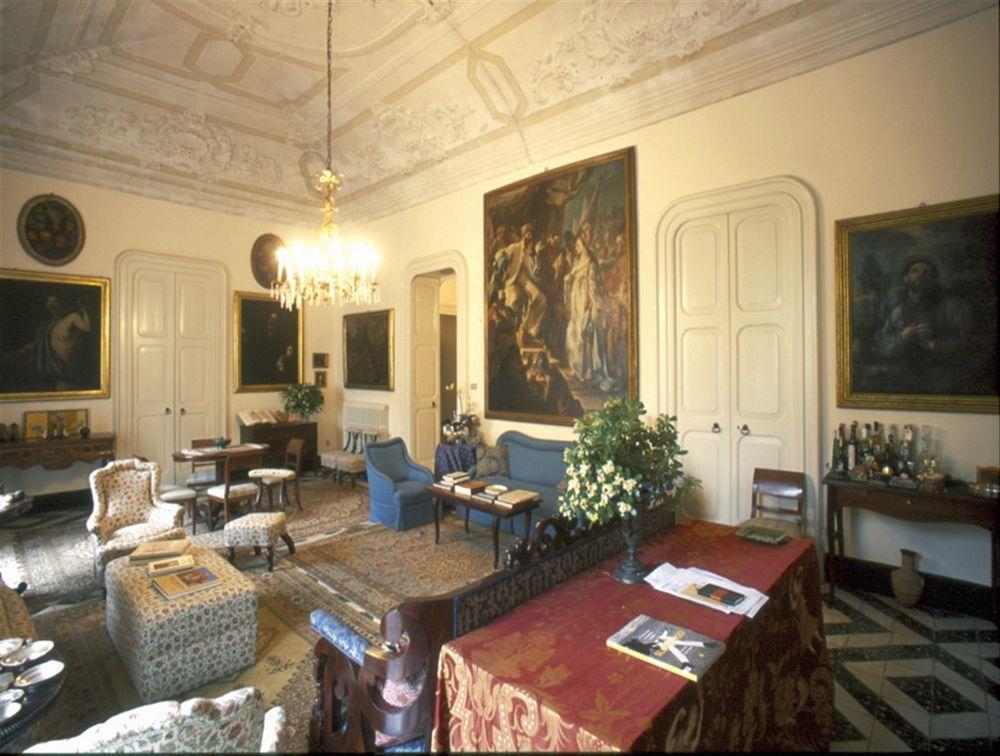 Palazzo Bernardini Suites Lecce Exterior foto