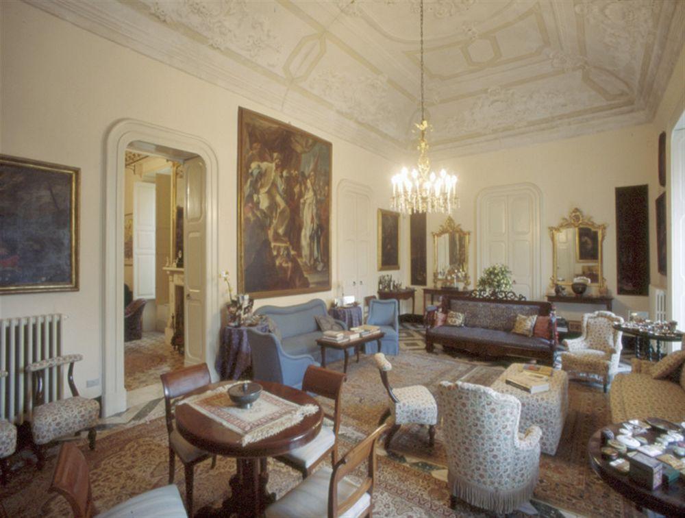 Palazzo Bernardini Suites Lecce Exterior foto